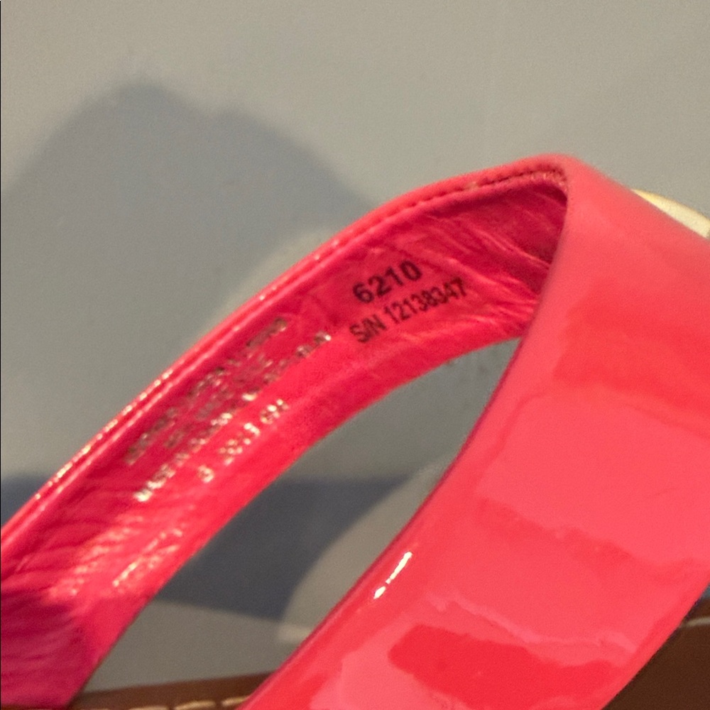 Tory Burch Vibrant Pink Women's Sandals Size 6 - Picture 6 of 8
